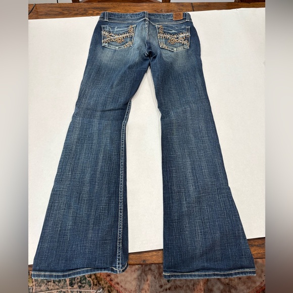 BKE Sabrina boot stretch denim jeans size 28 with 31.5” inseam used - Picture 4 of 6